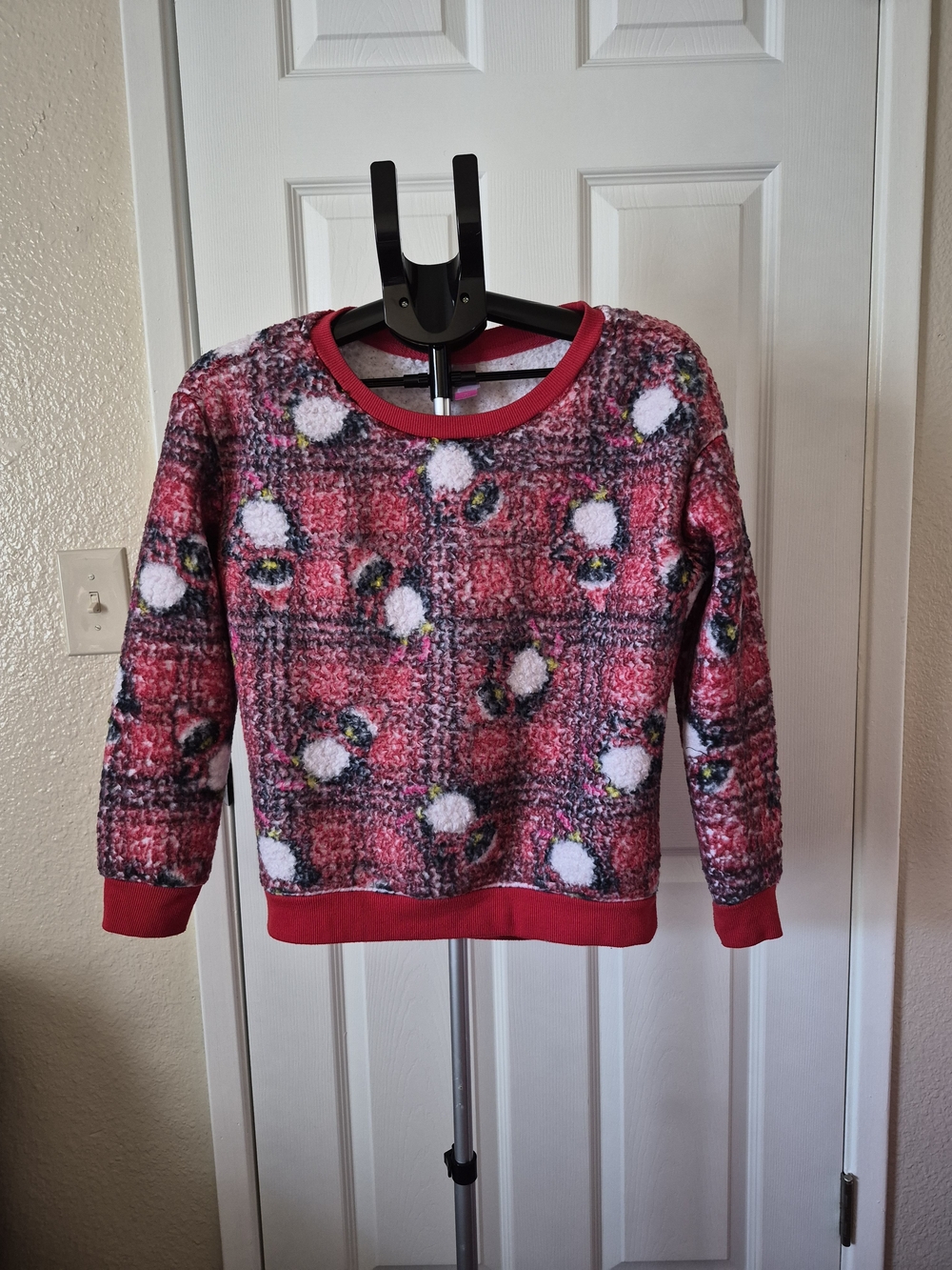 Cozy Red Patterned Women’s Sweater